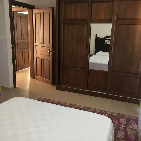 Villa Yanar Villas